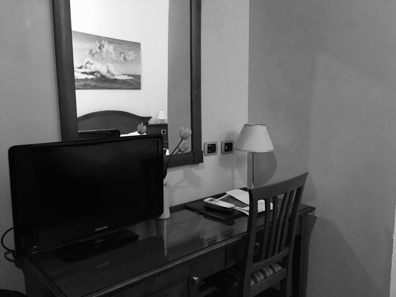 Hotel Hs 311 Rzym Zewnętrze zdjęcie